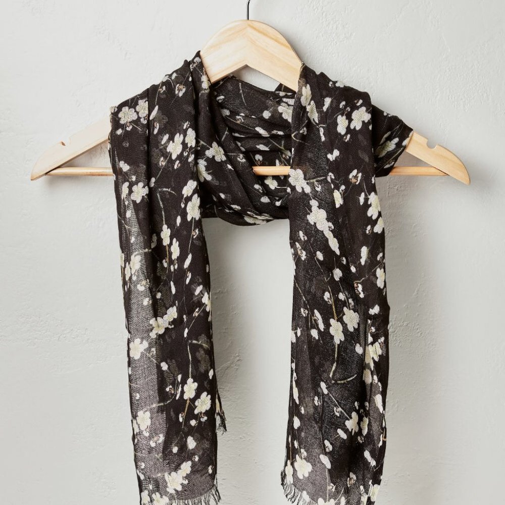 In-Bloom Scarf (Night Botanical)